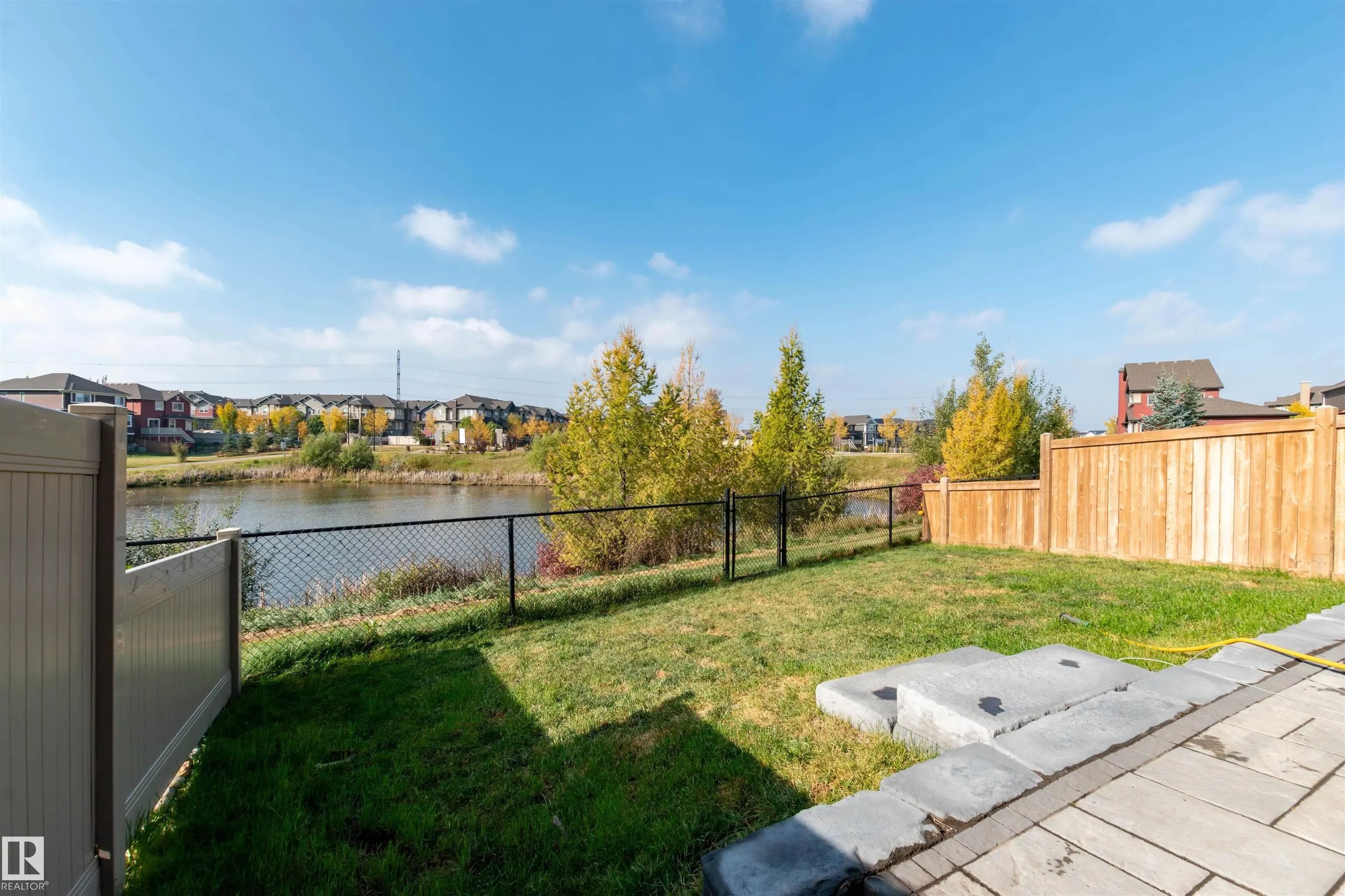 3805 CHERRY Loop