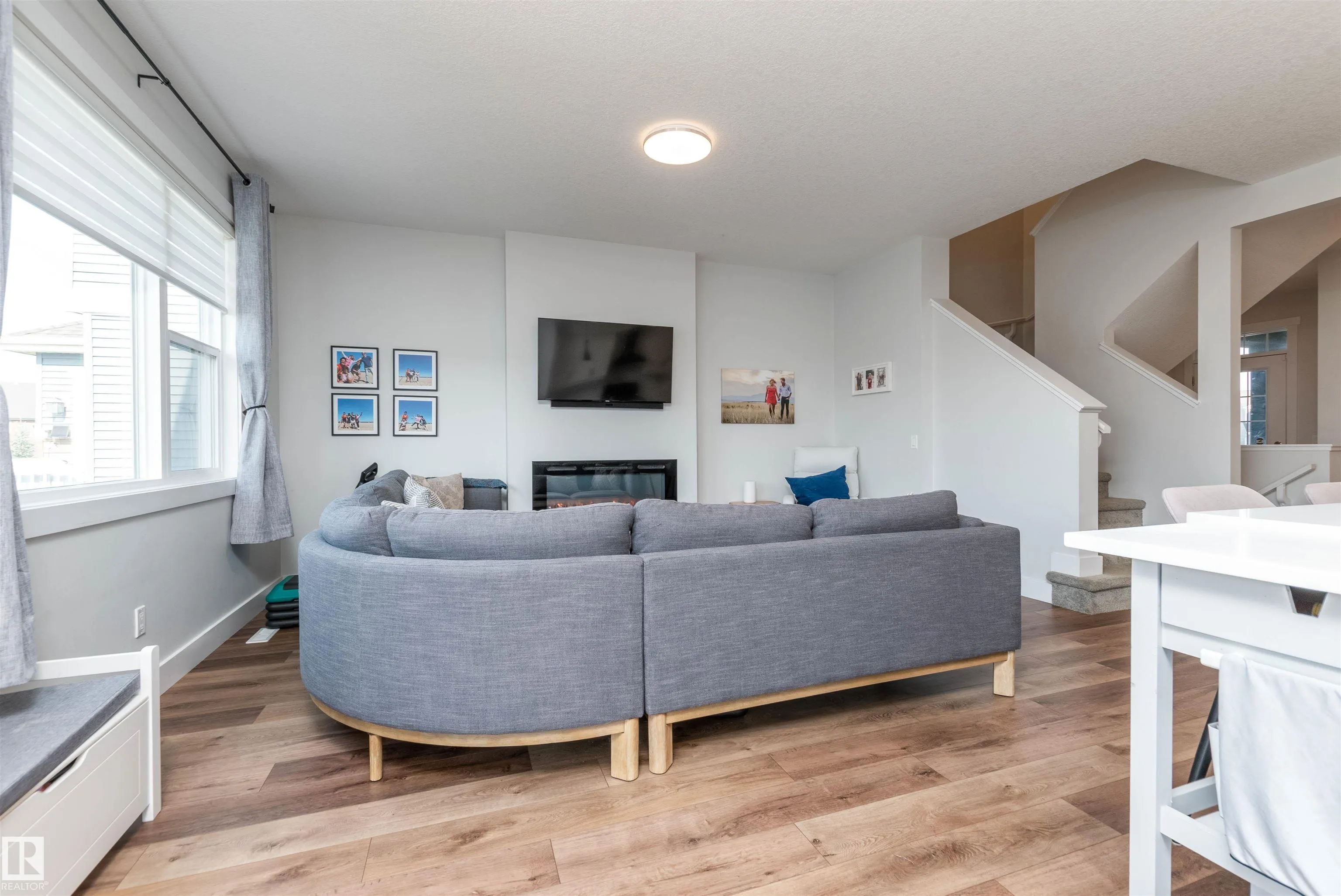 3805 CHERRY Loop