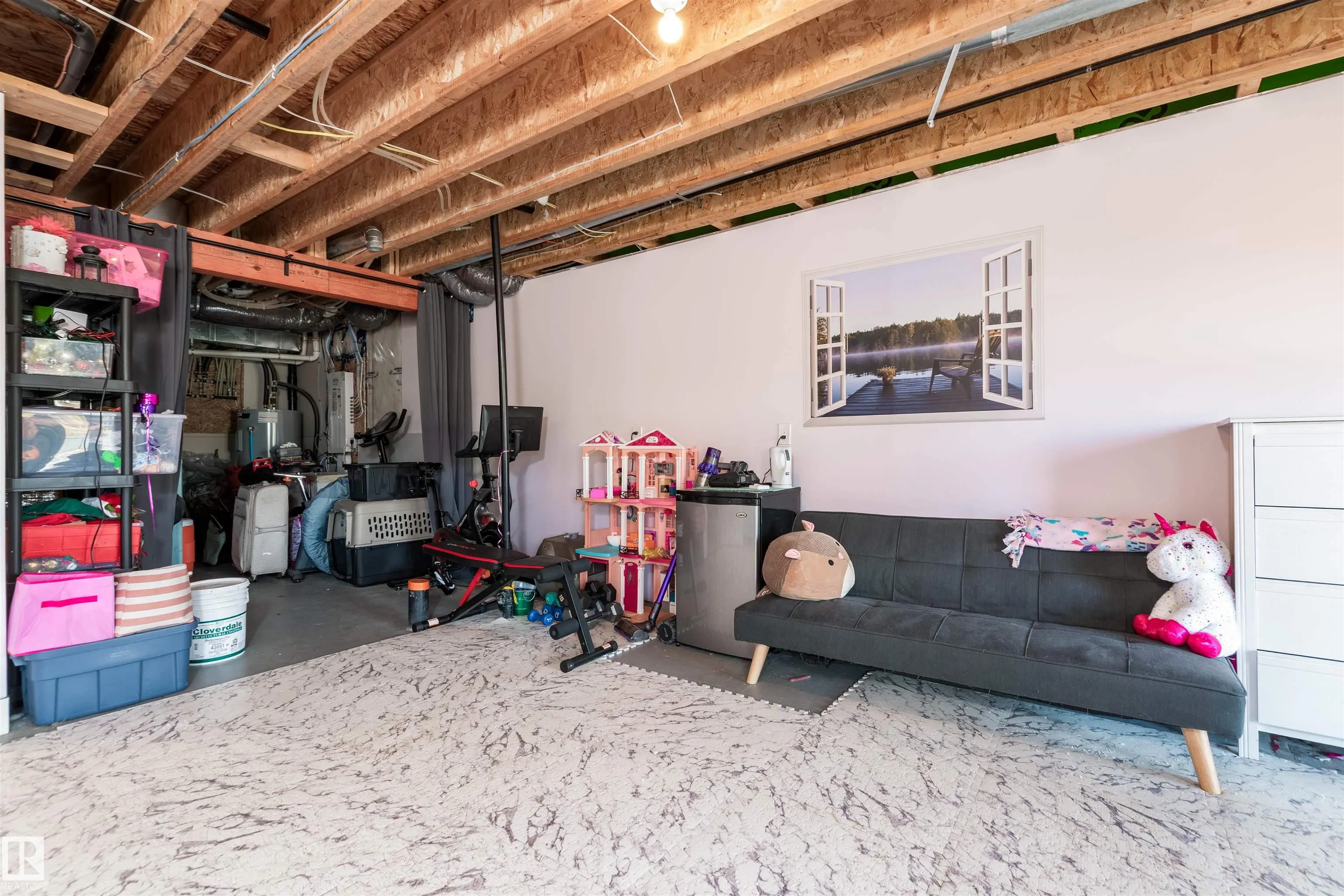 3805 CHERRY Loop