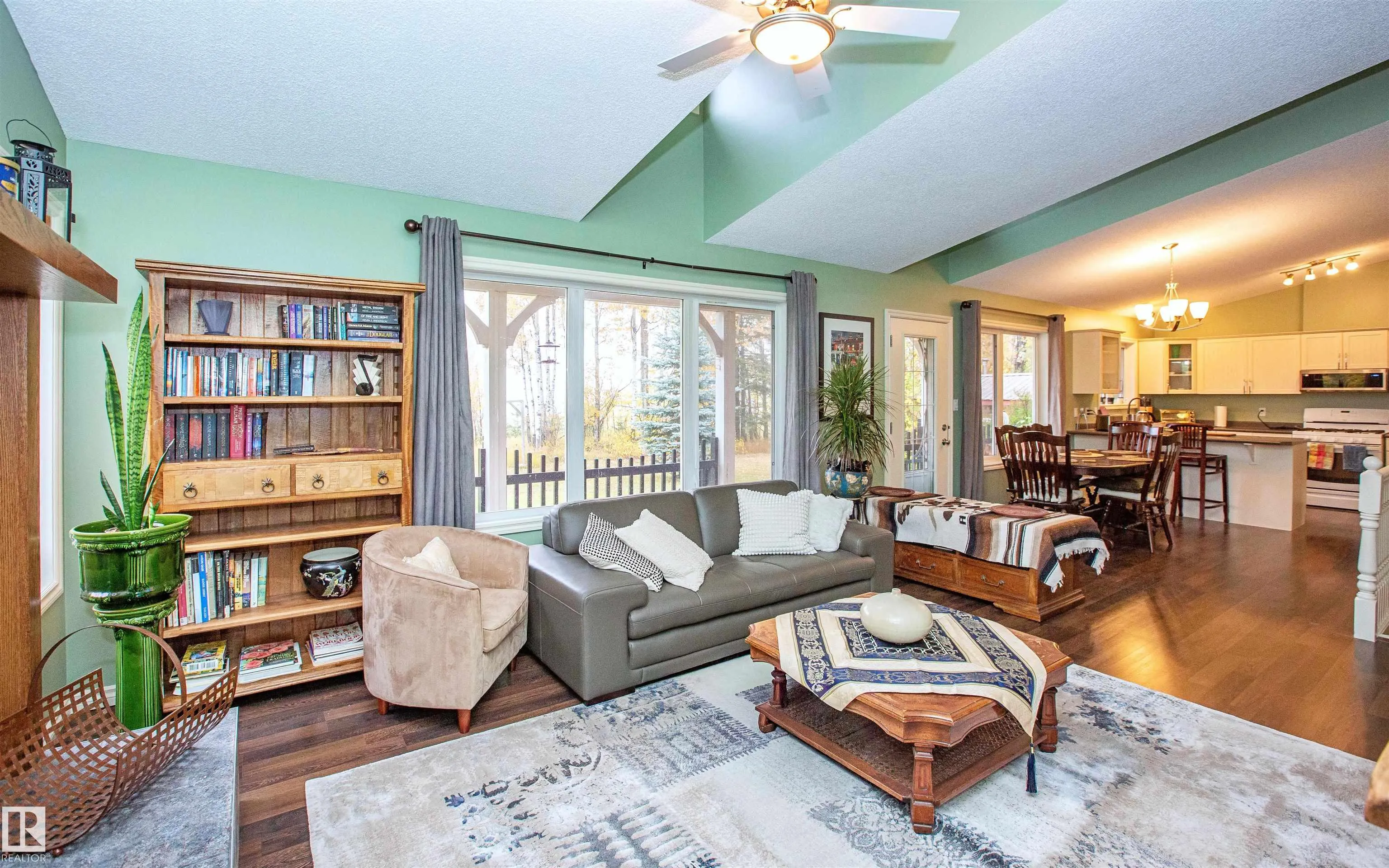 102062 TWP ROAD 594