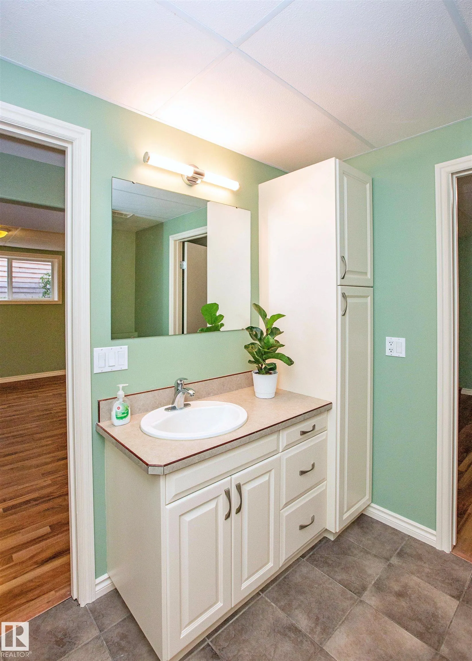 102062 TWP ROAD 594