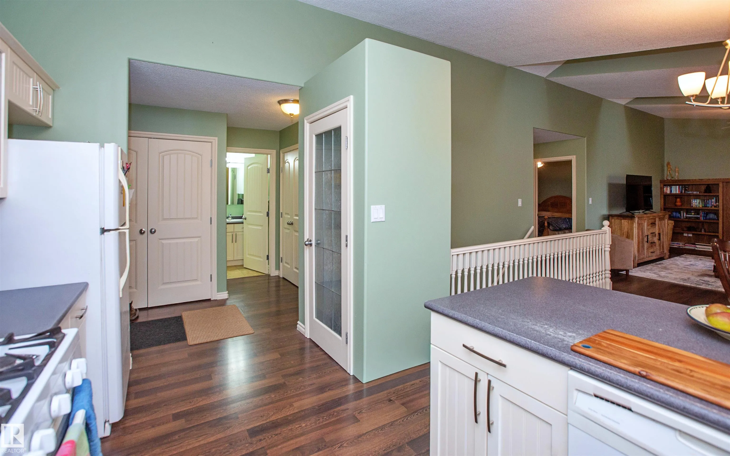 102062 TWP ROAD 594