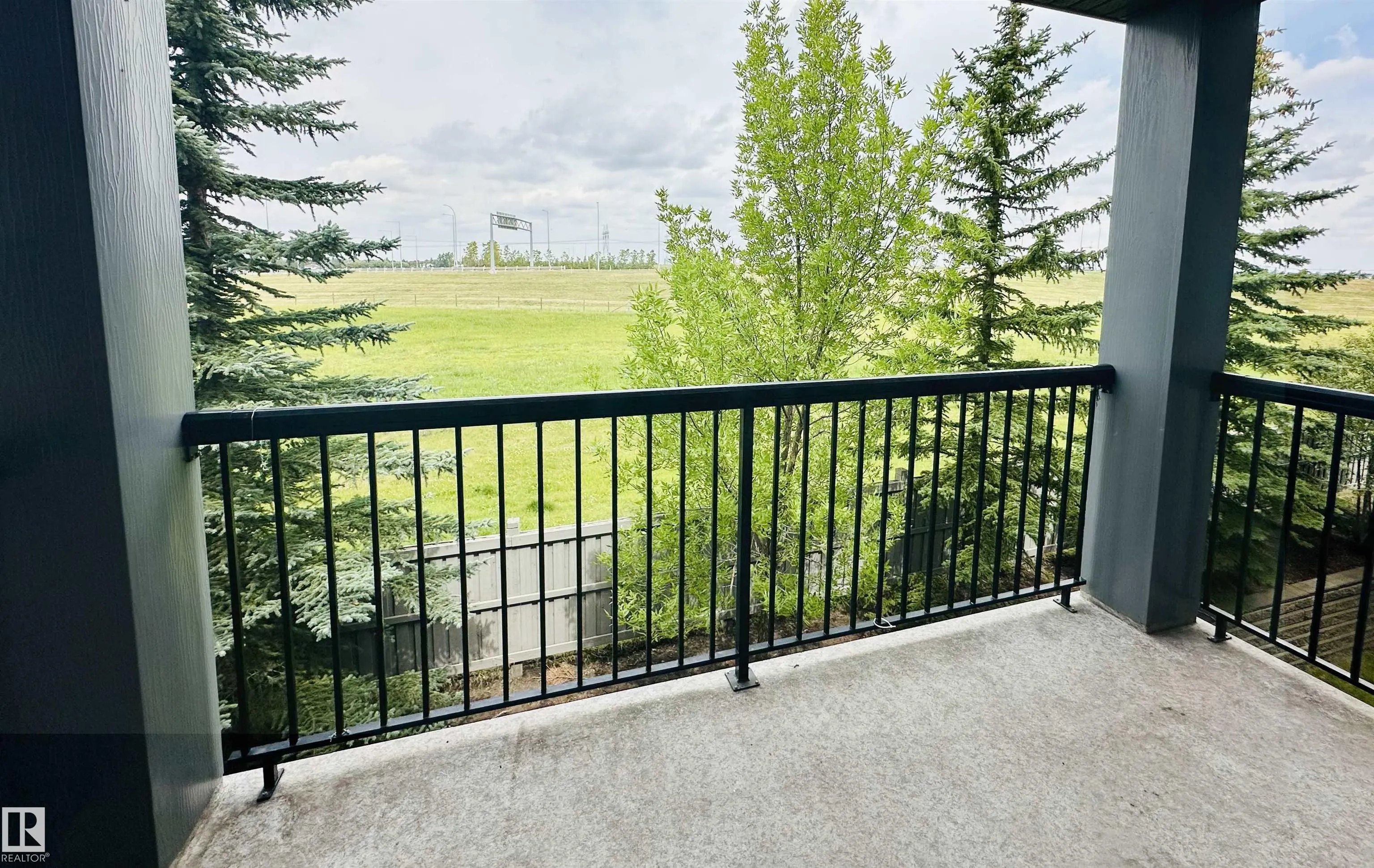 646 MCALLISTER Loop