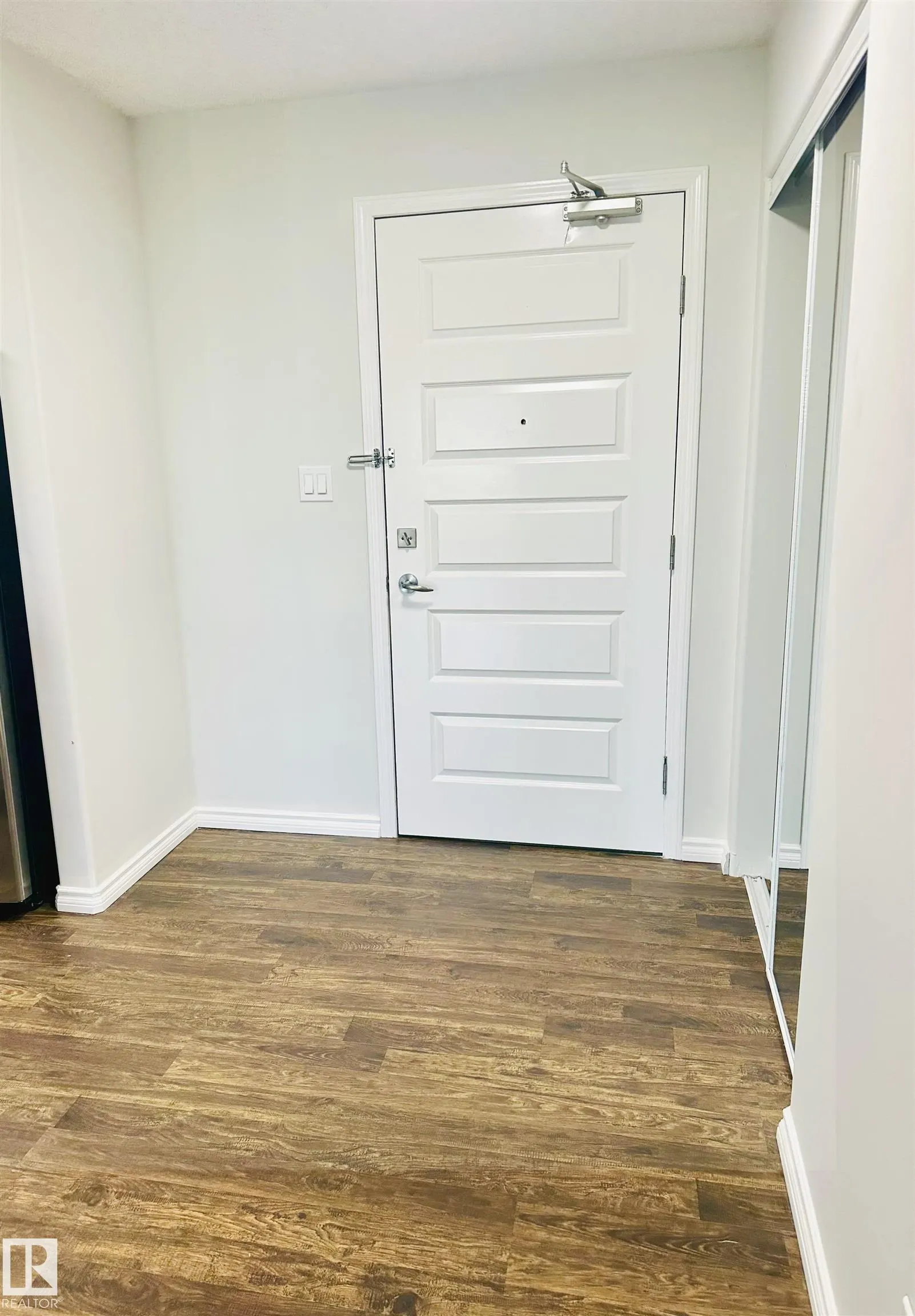 646 MCALLISTER Loop