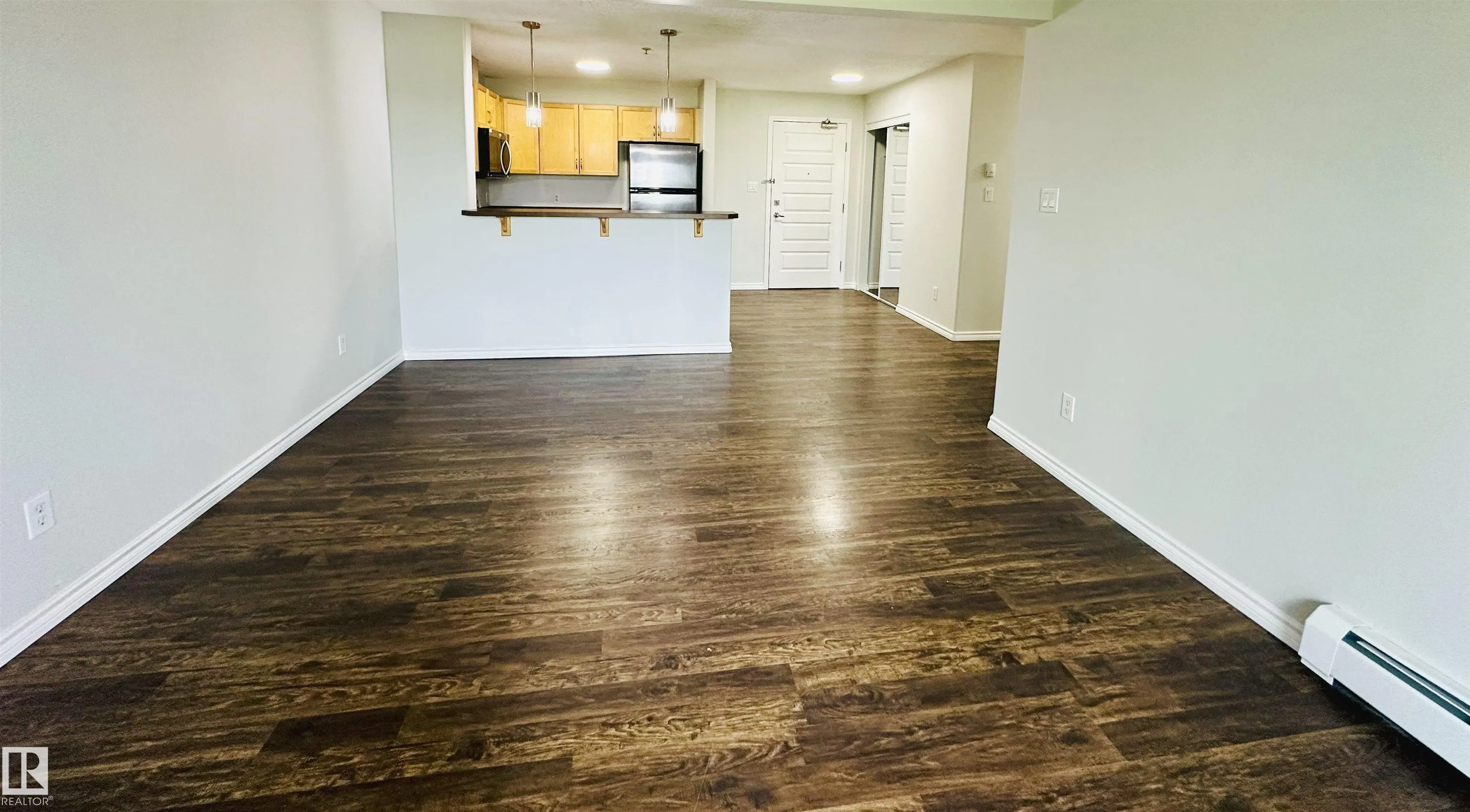 646 MCALLISTER Loop