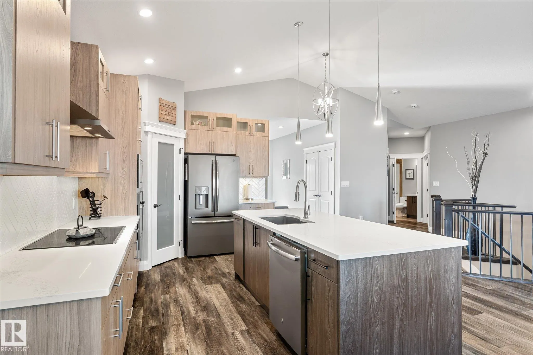 5 SPARROW Close