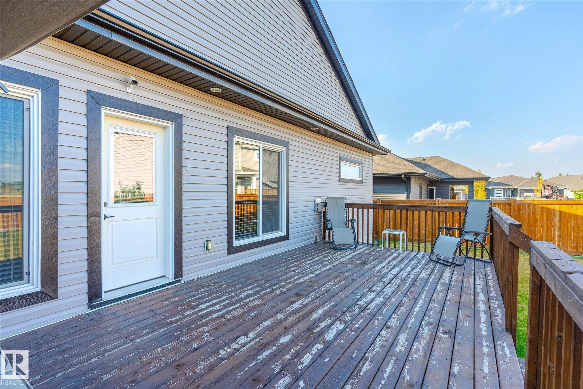 5 SPARROW Close