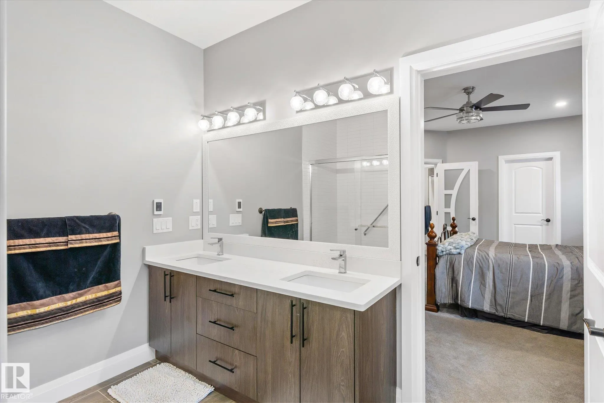 5 SPARROW Close