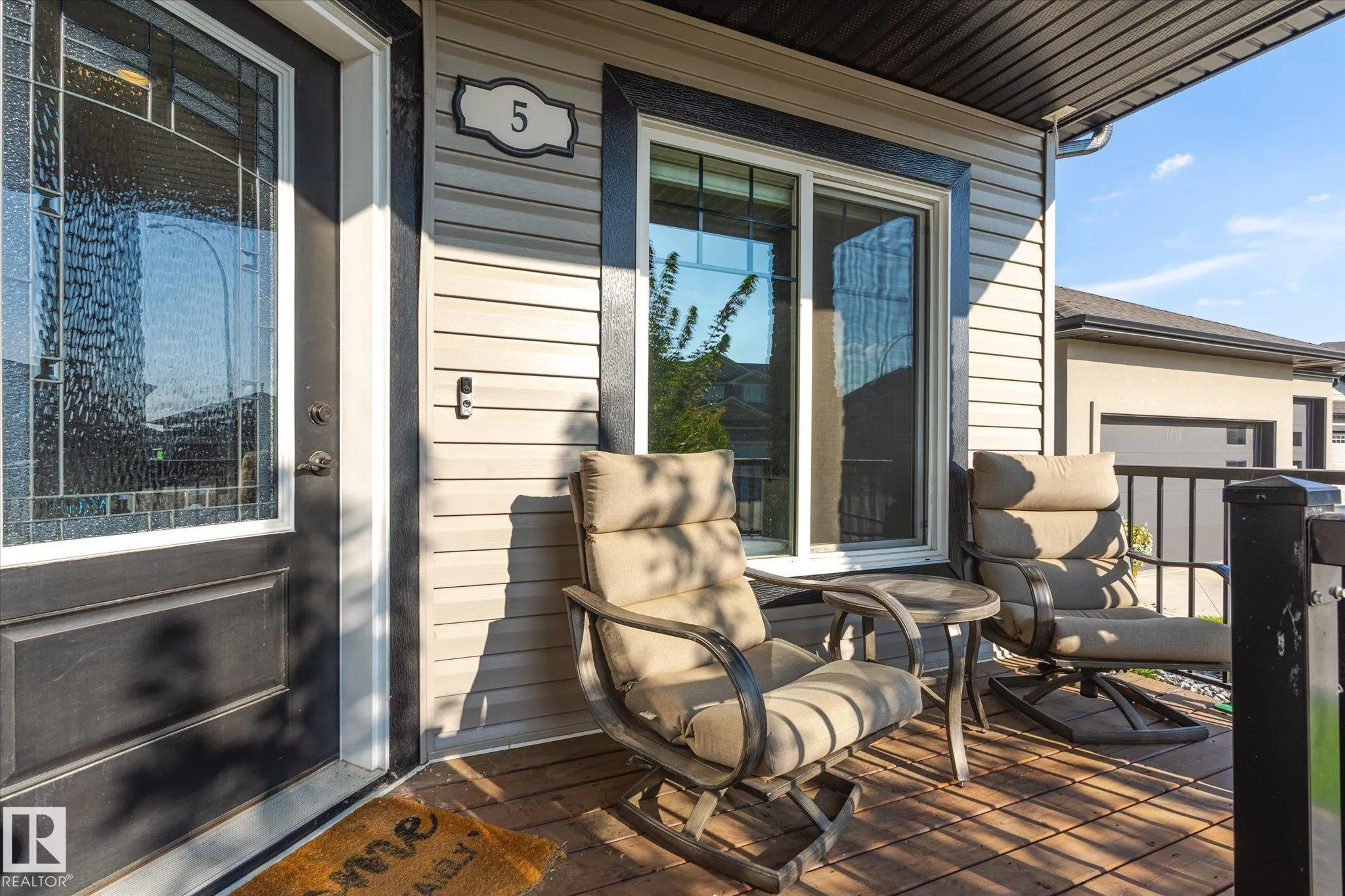 5 SPARROW Close
