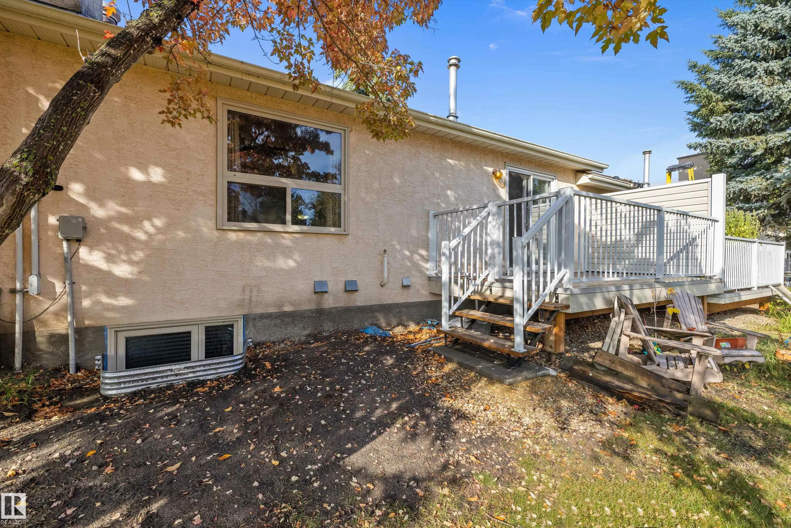 1821 MILL WOODS Road