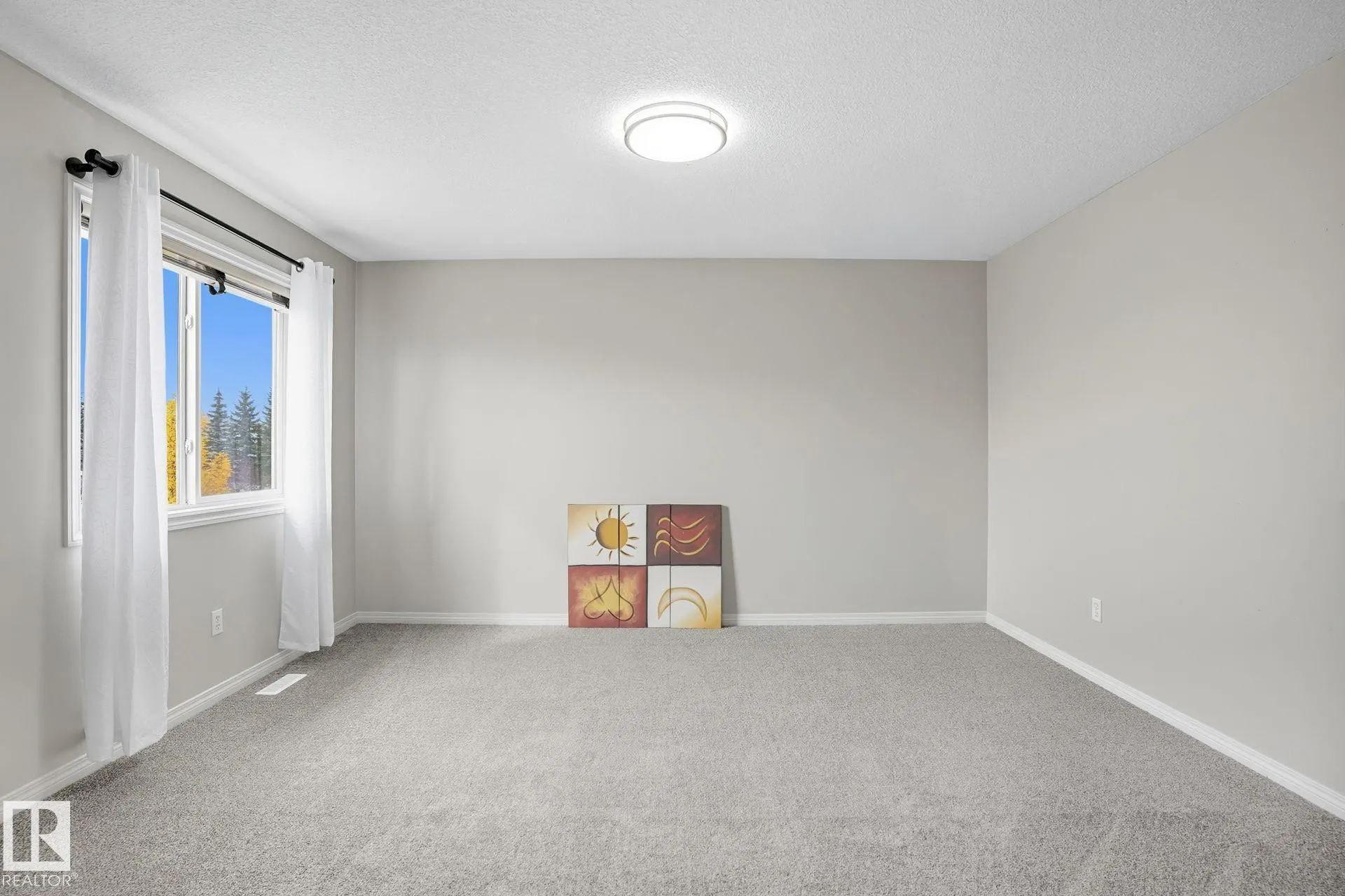 16104 81 Street