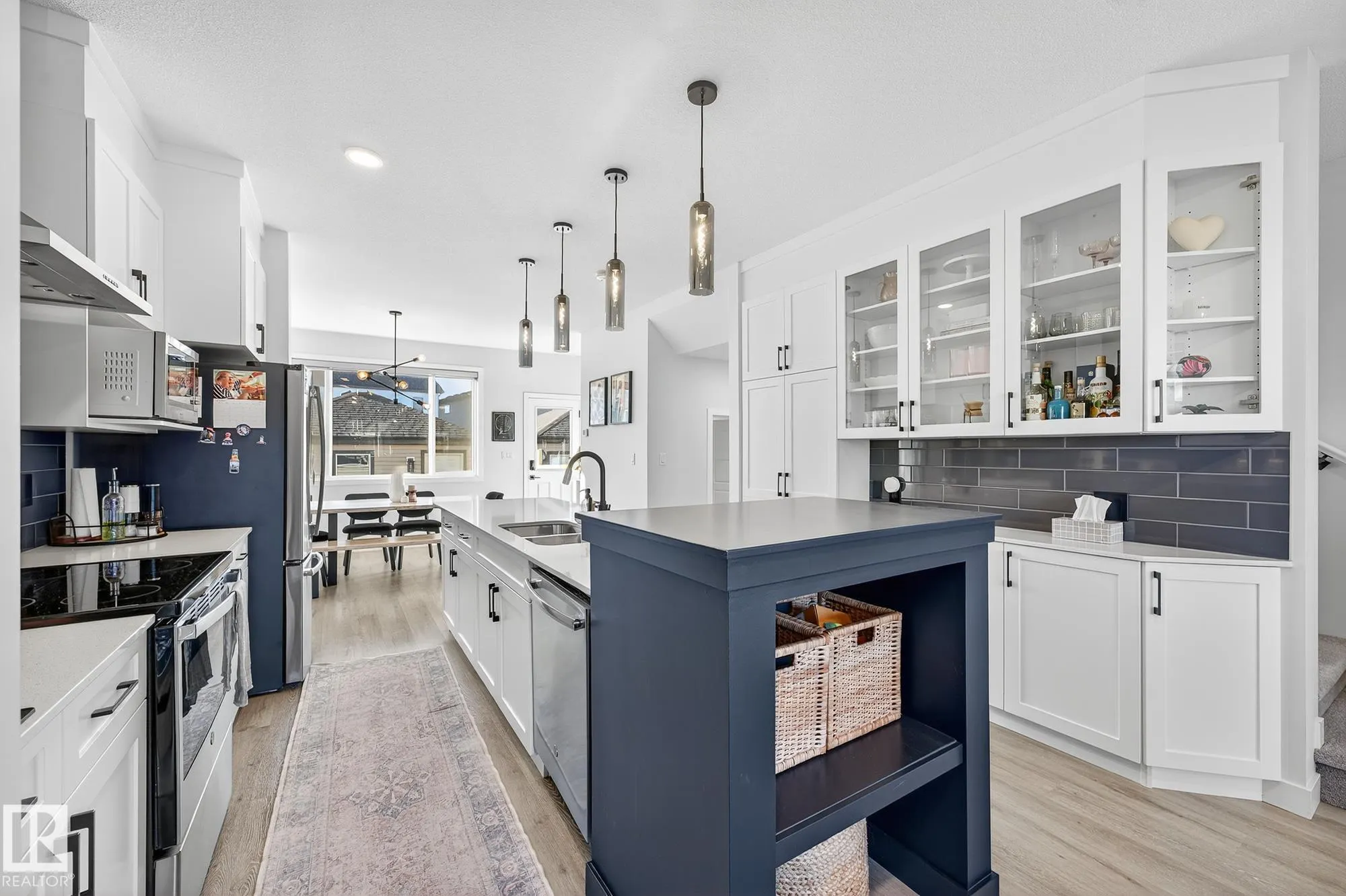 525 PATERSON Way