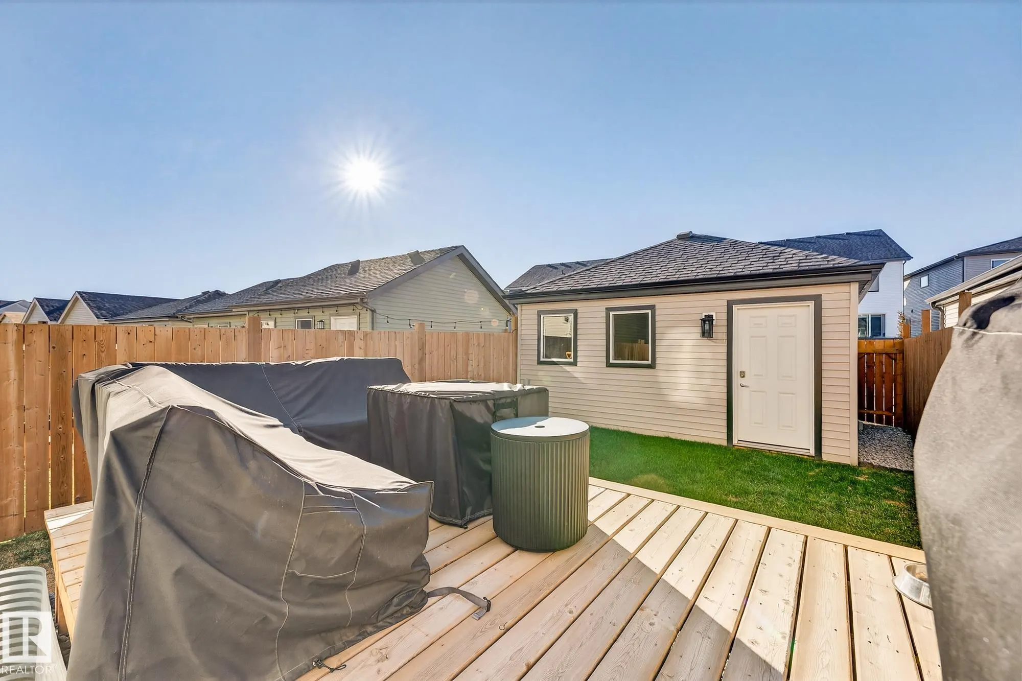 525 PATERSON Way