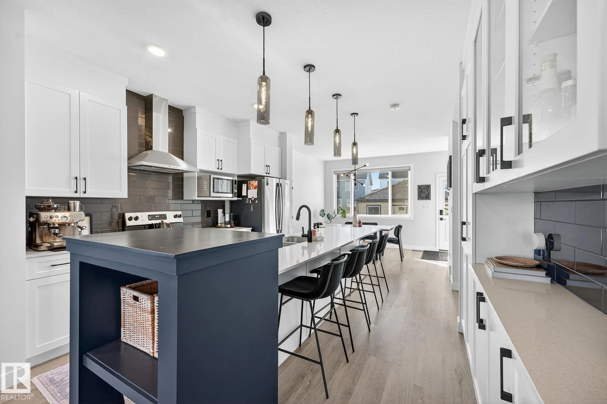 525 PATERSON Way