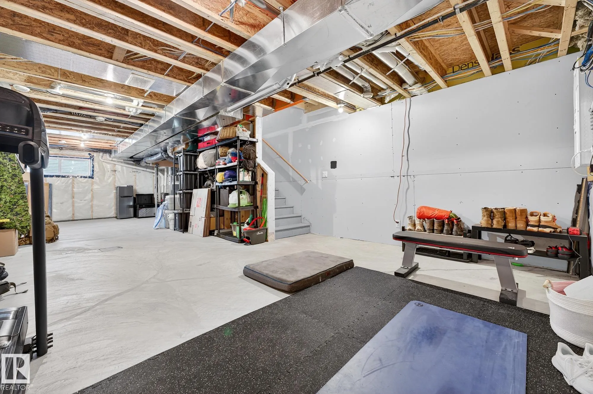 525 PATERSON Way
