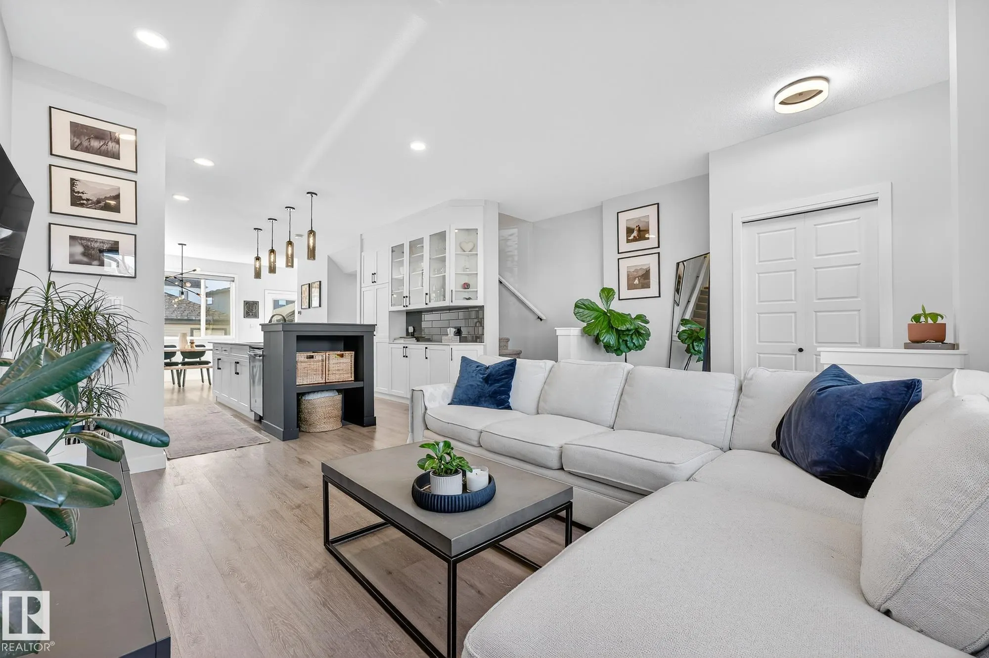 525 PATERSON Way