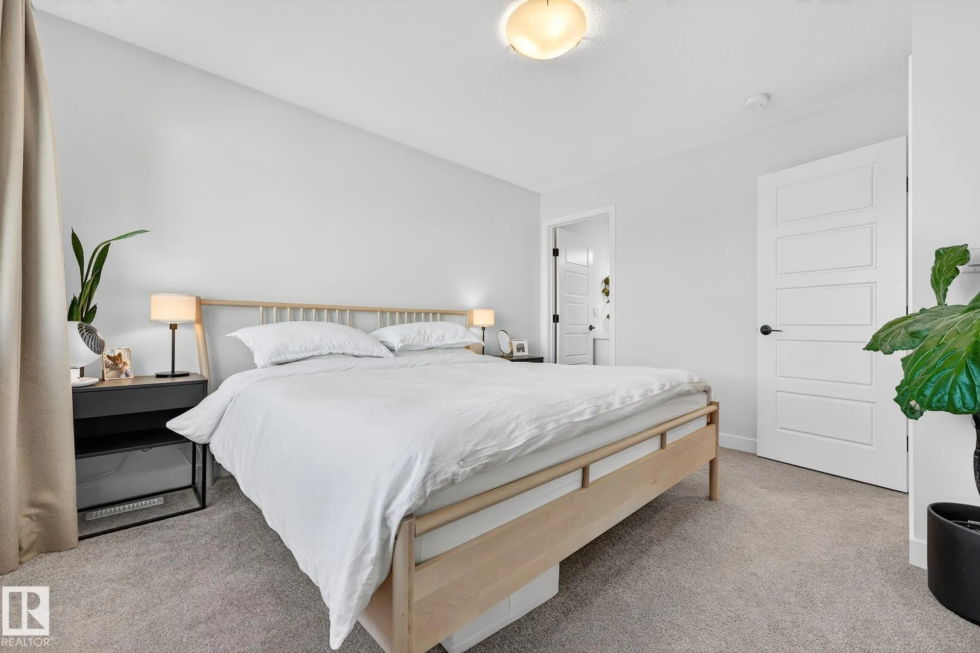 525 PATERSON Way