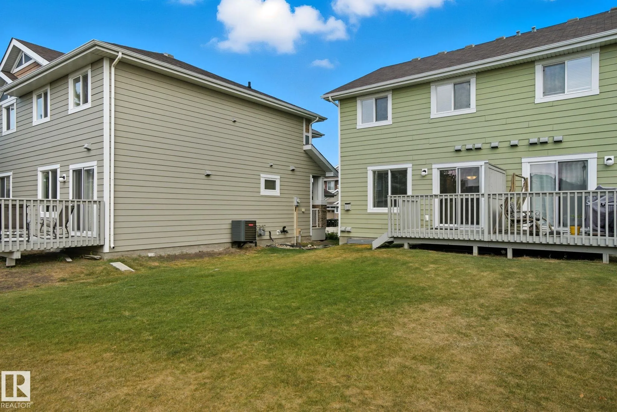 219 CHARLOTTE Way