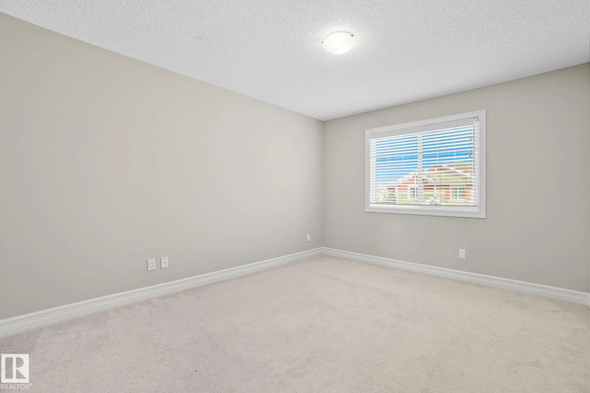 219 CHARLOTTE Way
