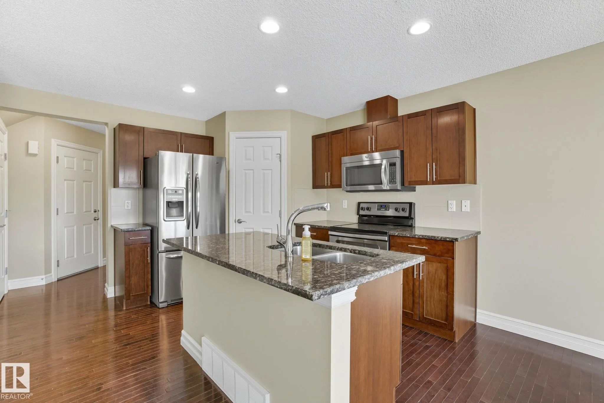 219 CHARLOTTE Way