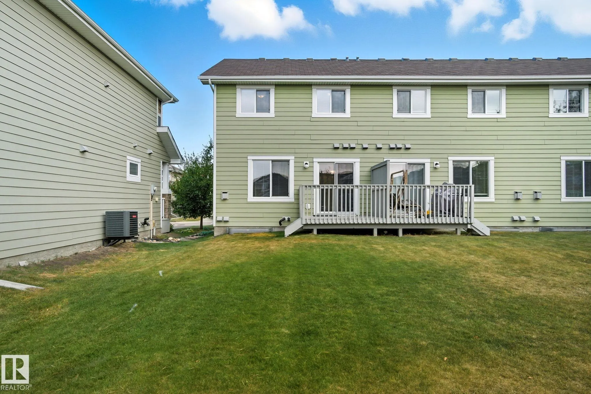 219 CHARLOTTE Way