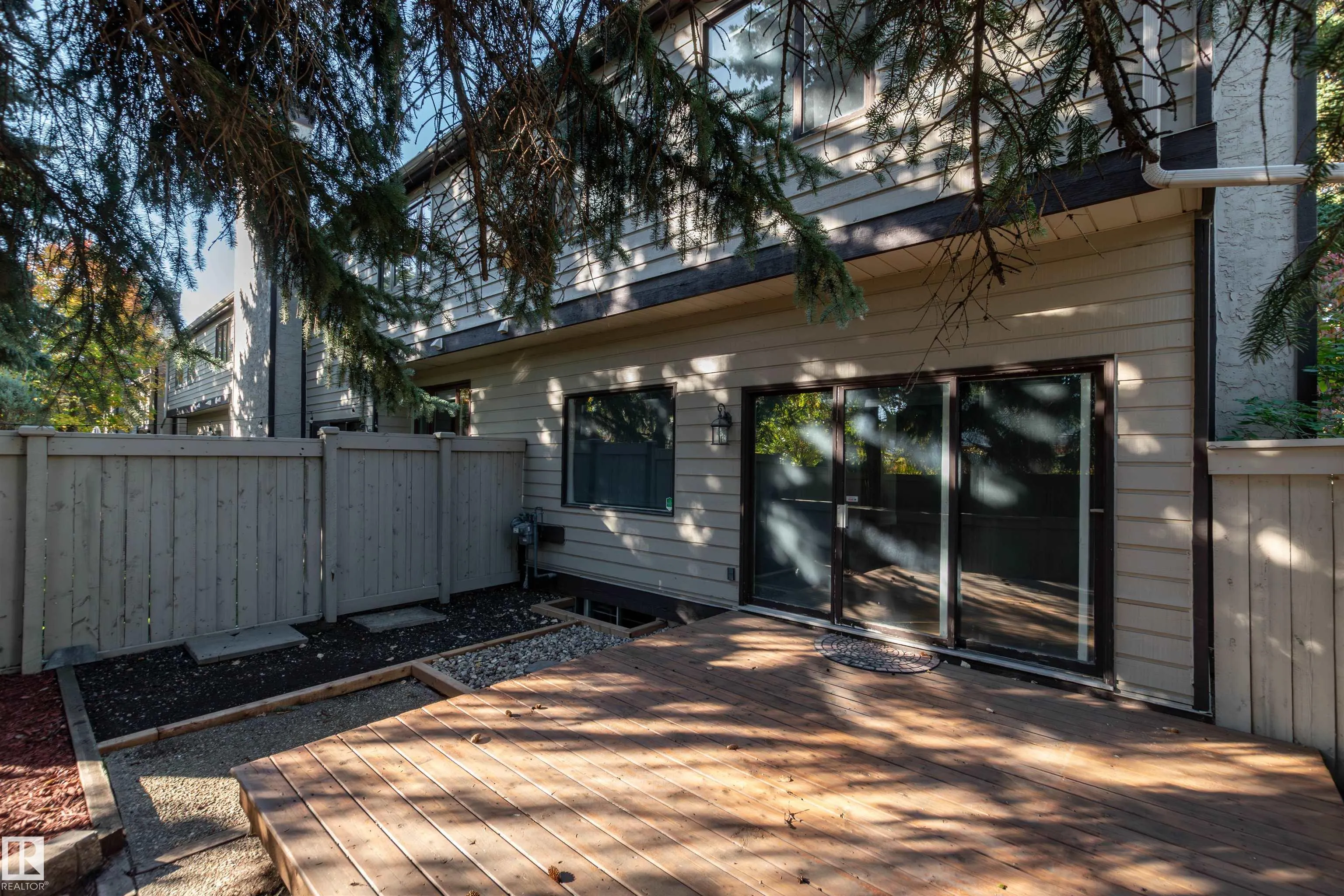 614 WOODBRIDGE Way