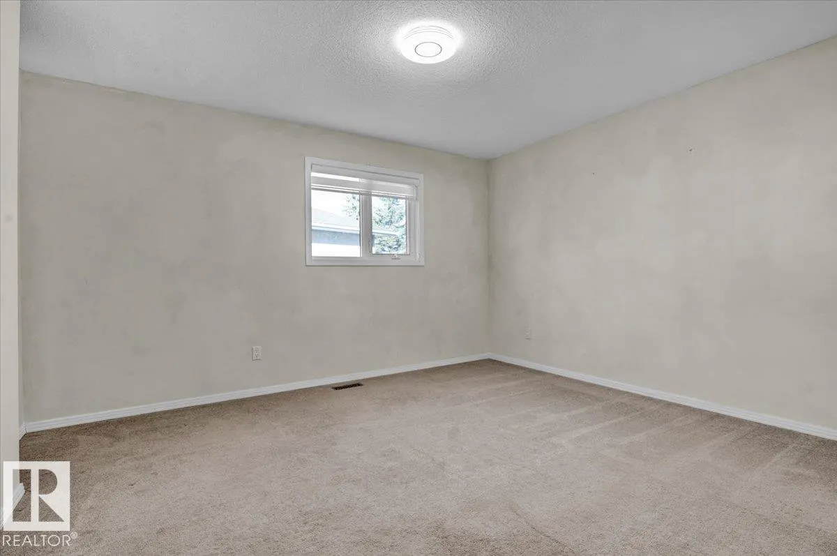3676 30 Street