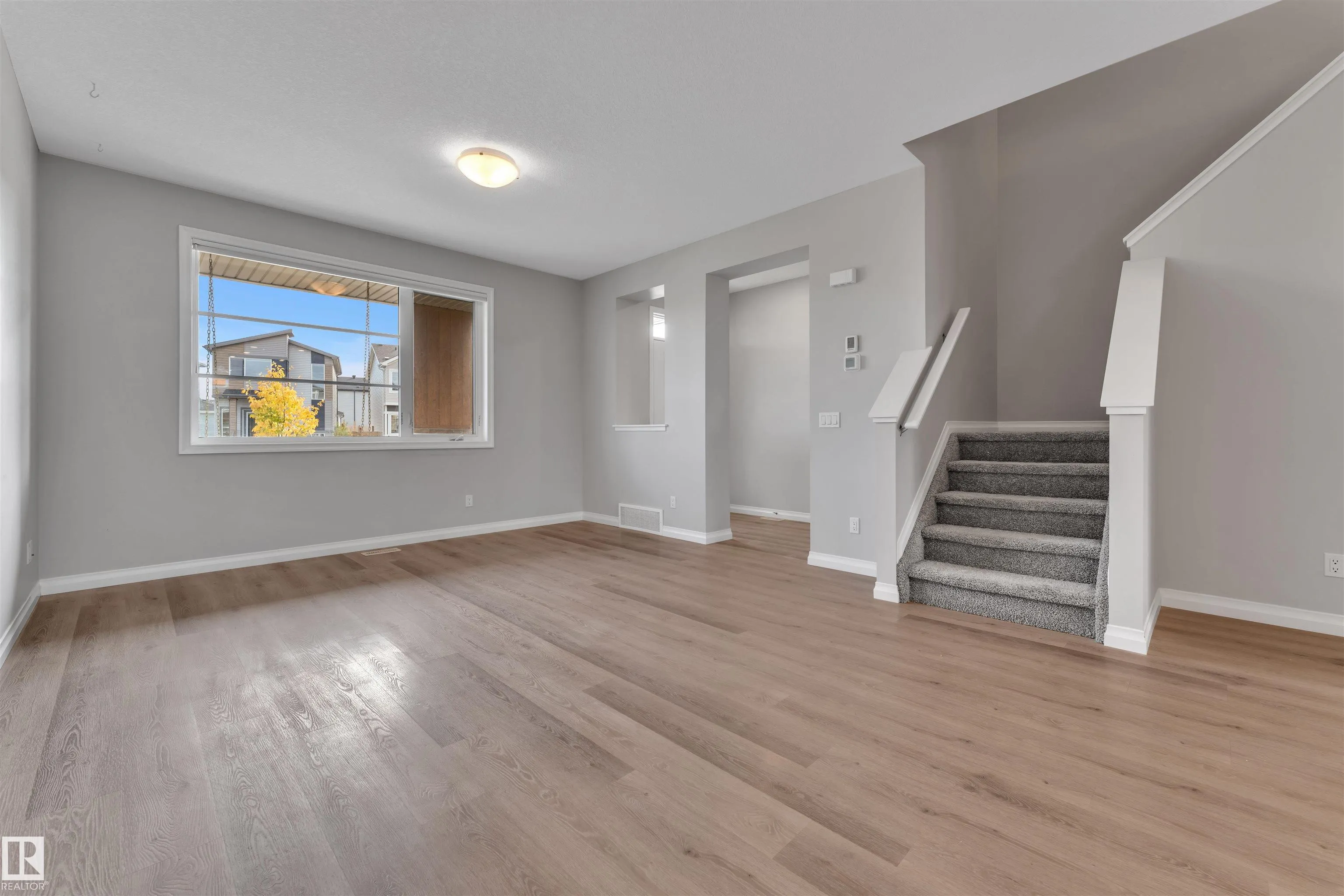 176 CHARLESWORTH Drive