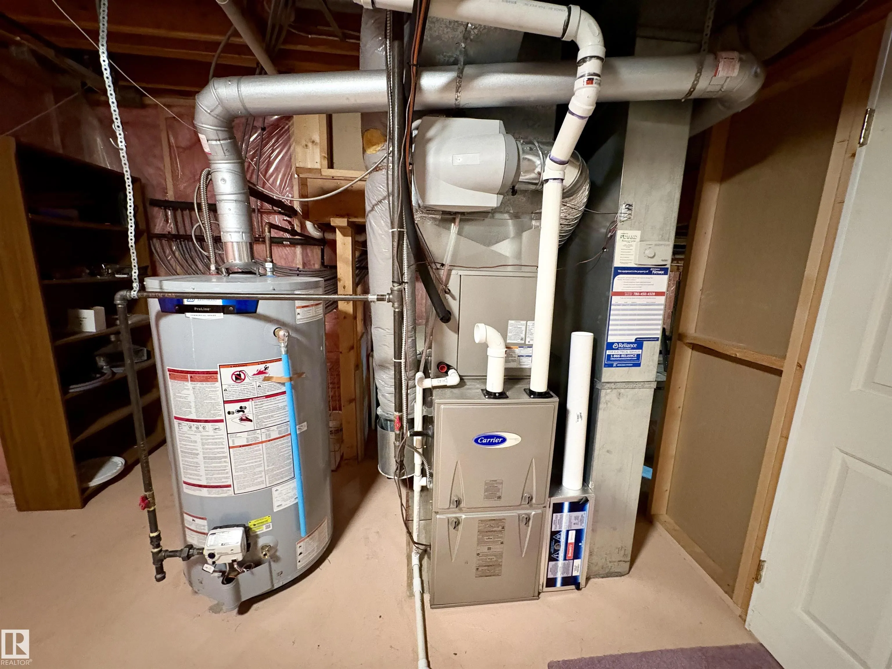 75 WOODSIDE Crescent