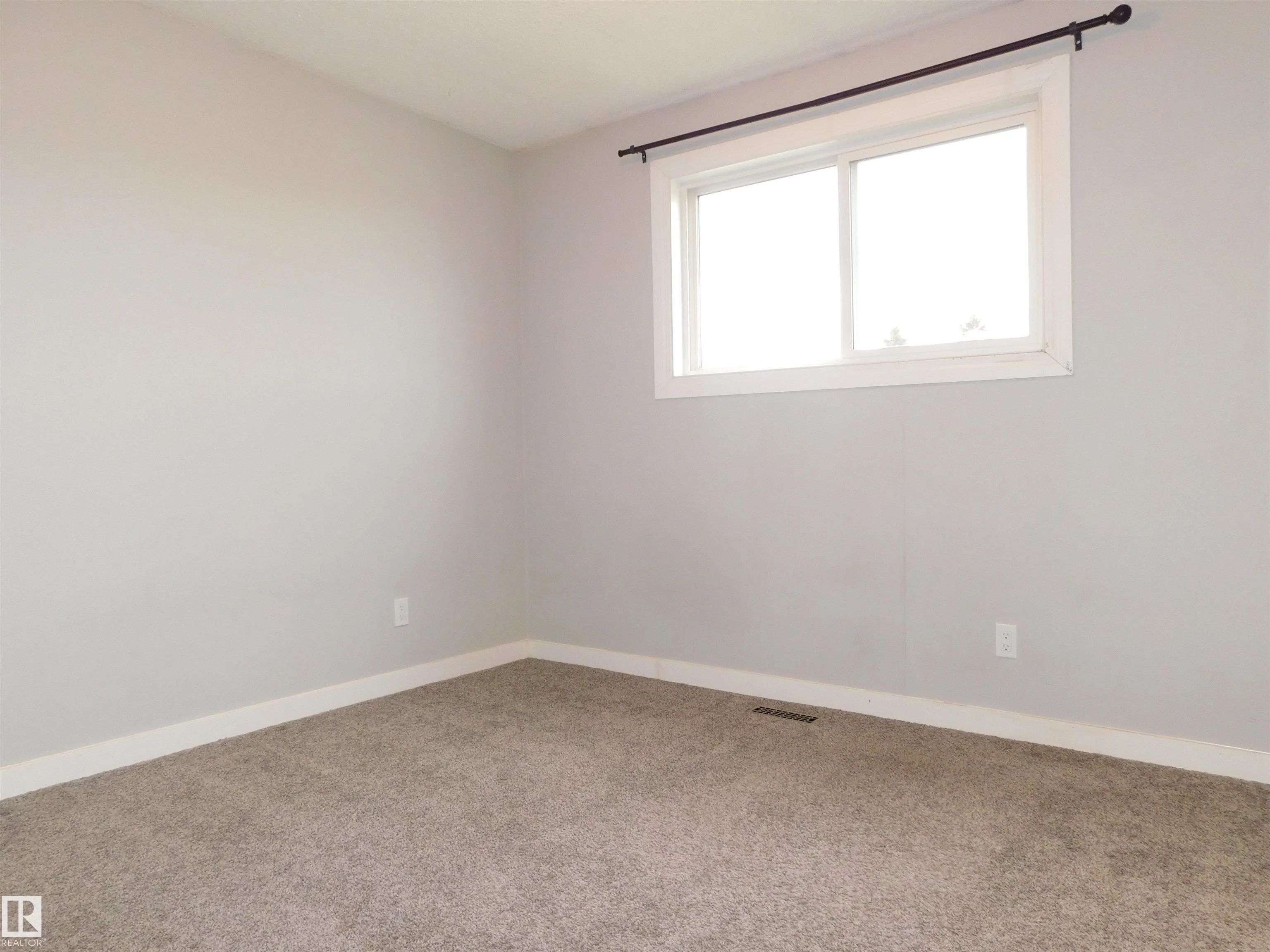 1412 LAKEWOOD Road
