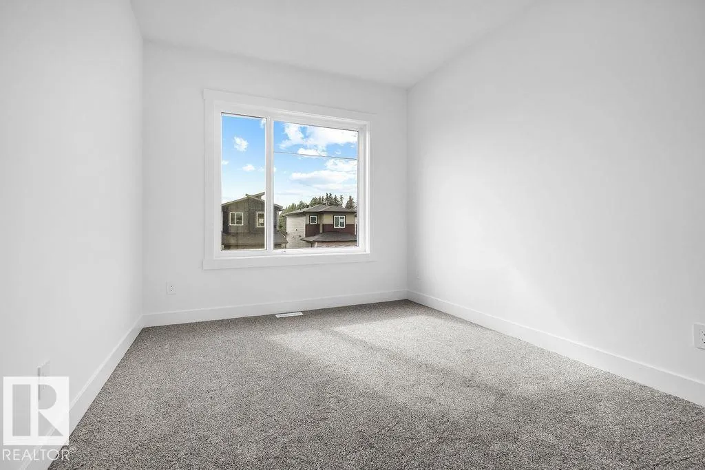 230 Linden Loop