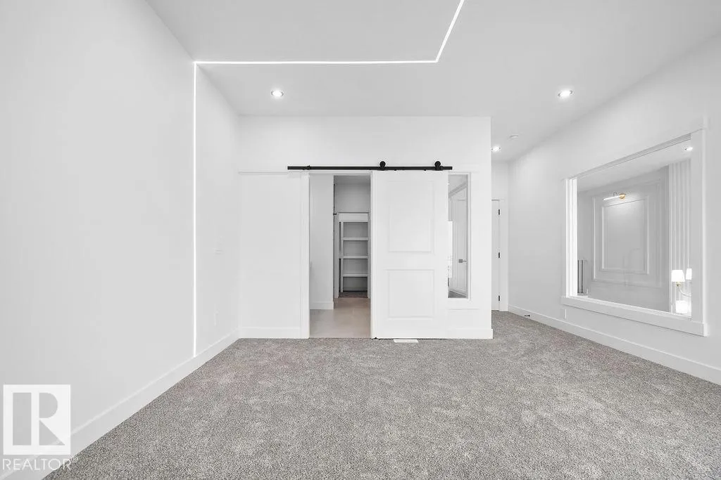 230 Linden Loop