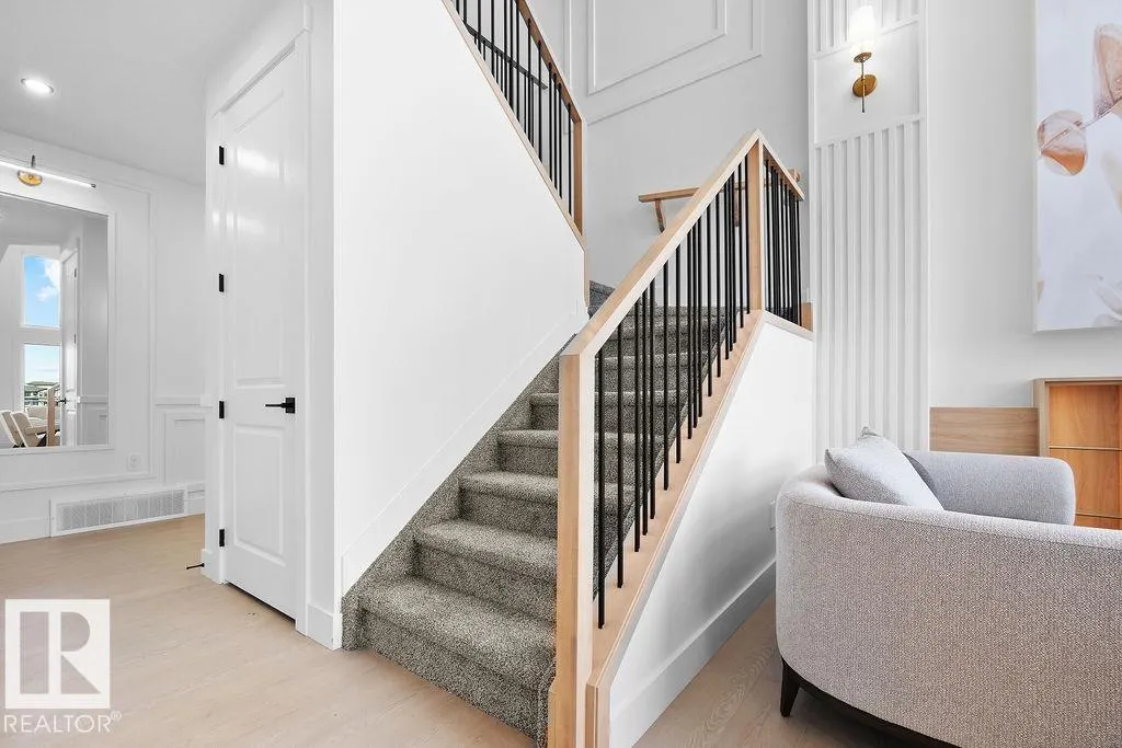 230 Linden Loop