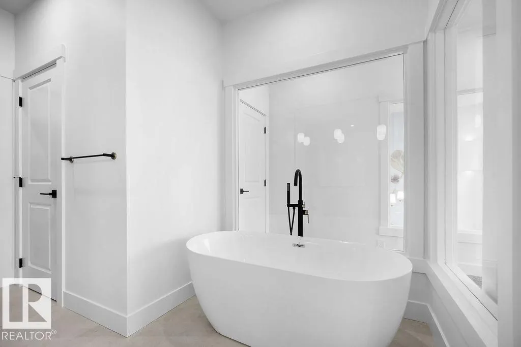 230 Linden Loop
