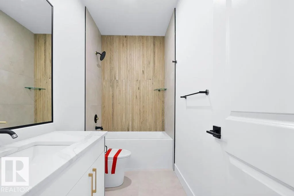 230 Linden Loop