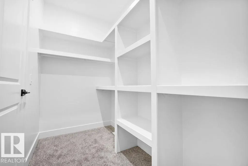 230 Linden Loop