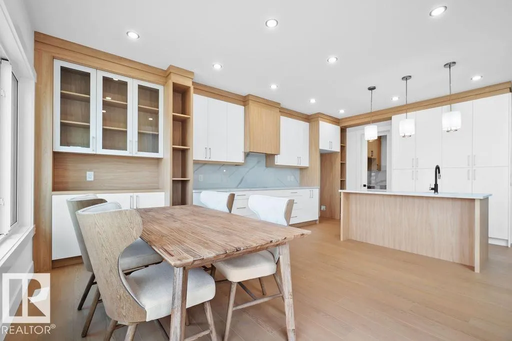 230 Linden Loop