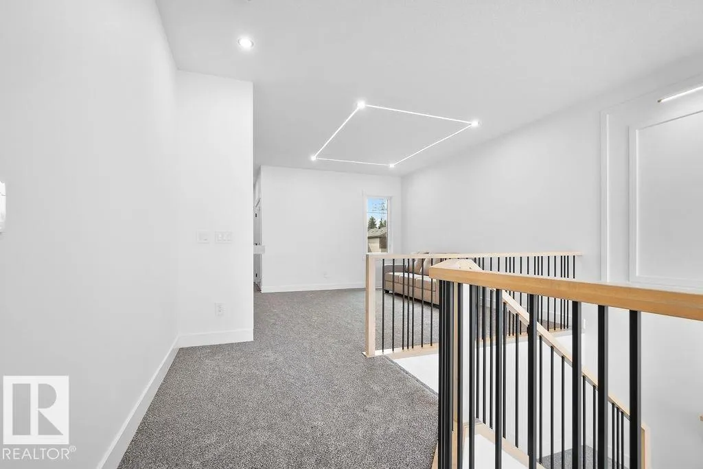 230 Linden Loop
