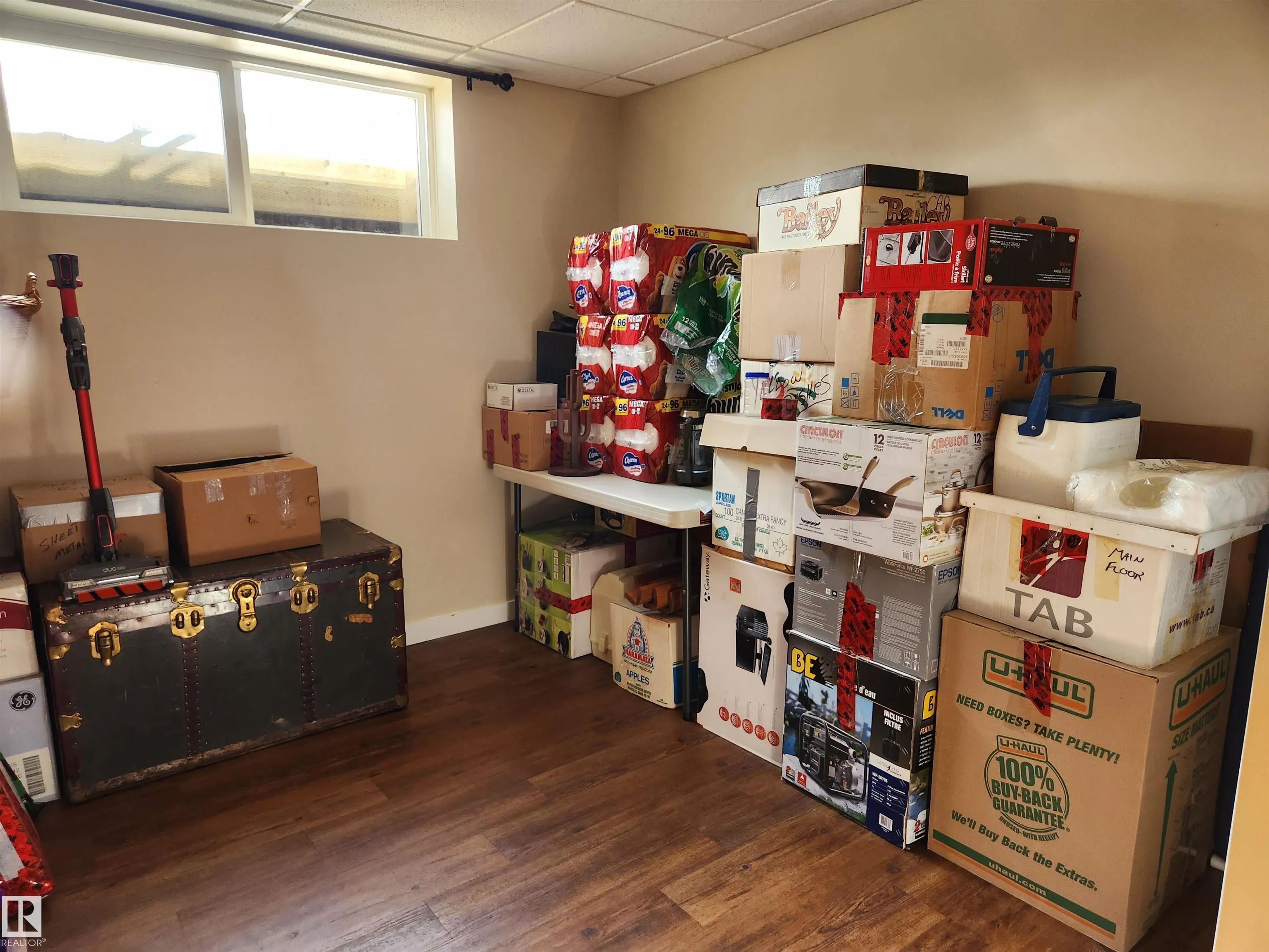 183 Santana Crescent