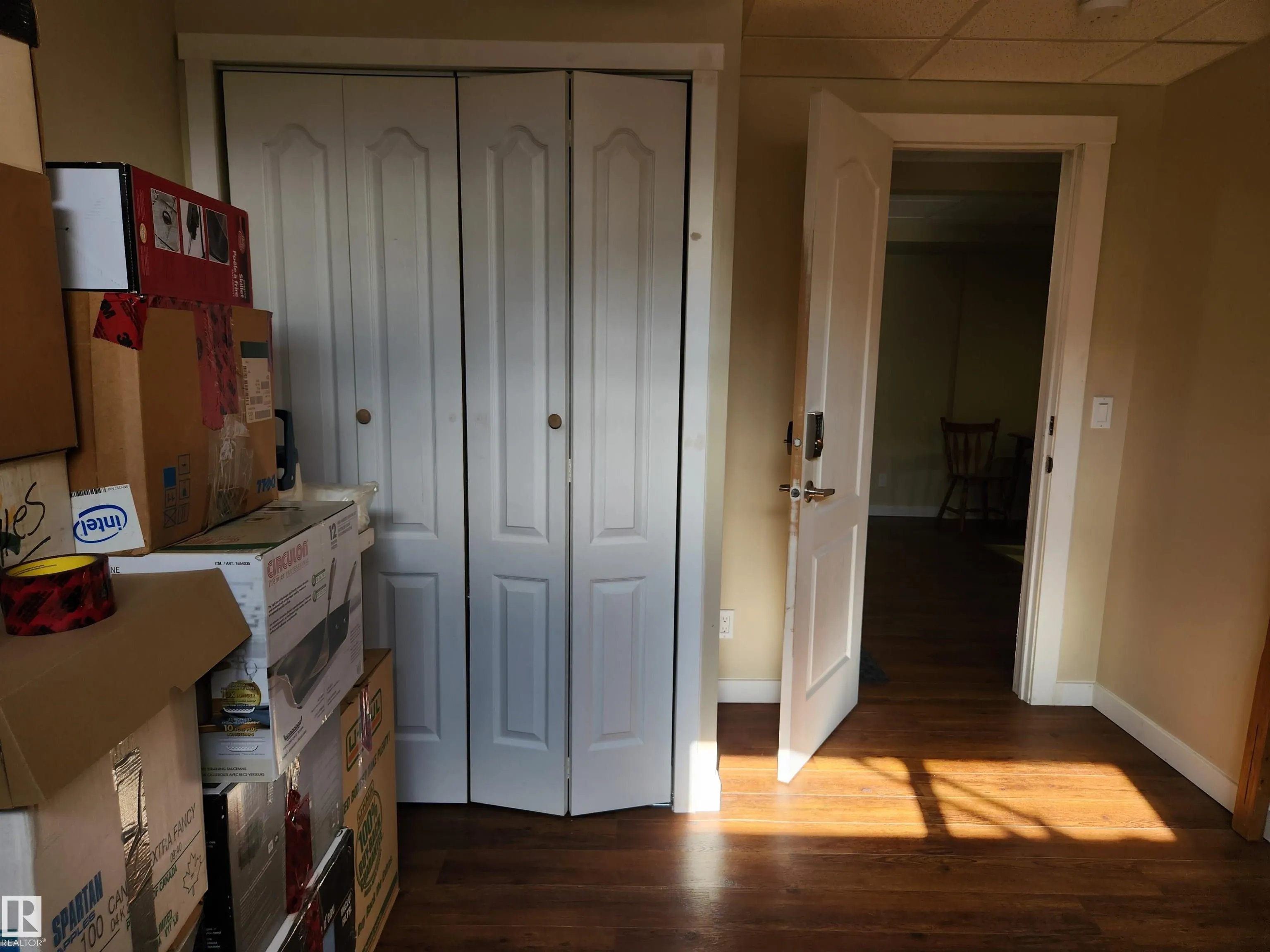 183 Santana Crescent