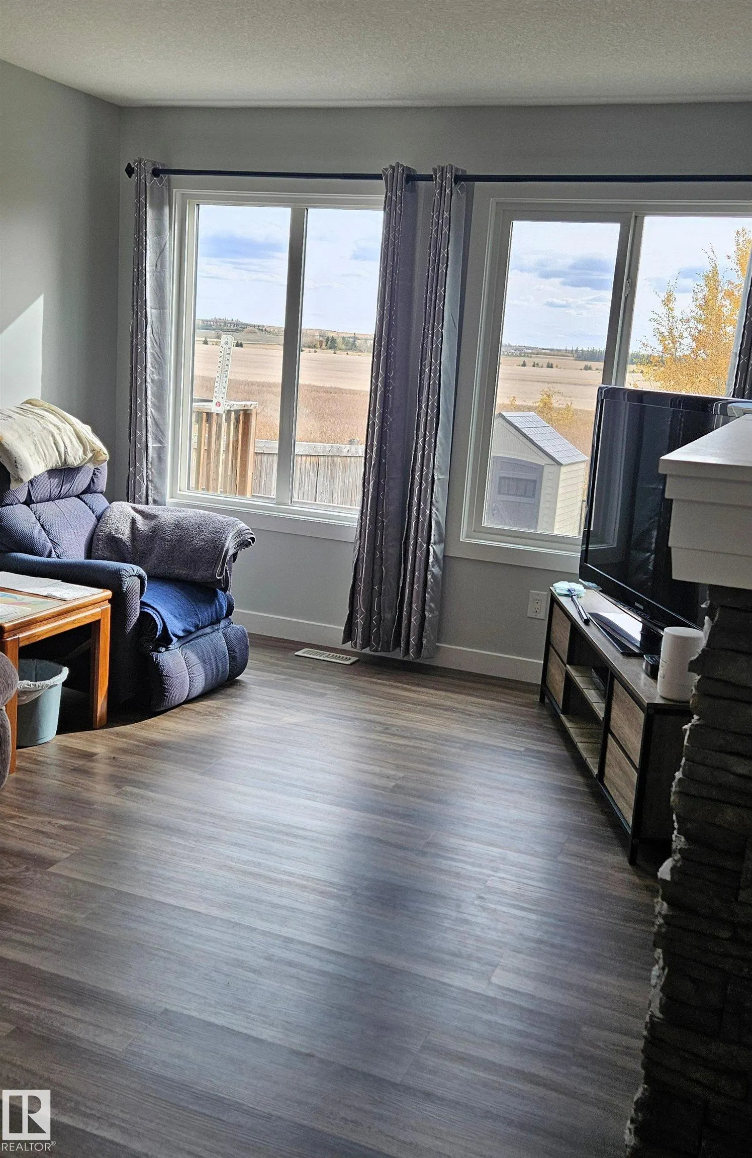 183 Santana Crescent
