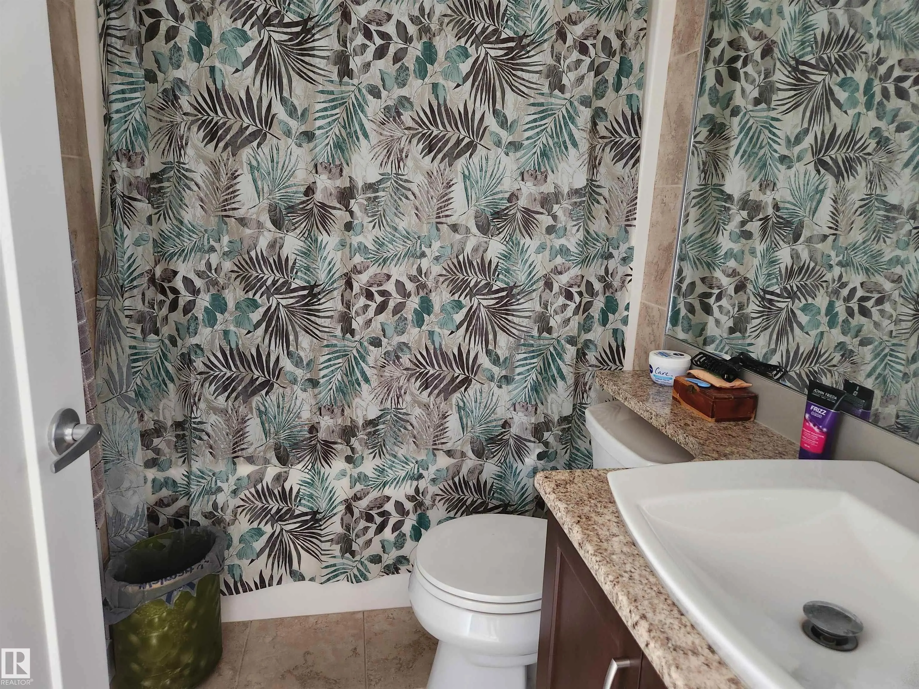 183 Santana Crescent