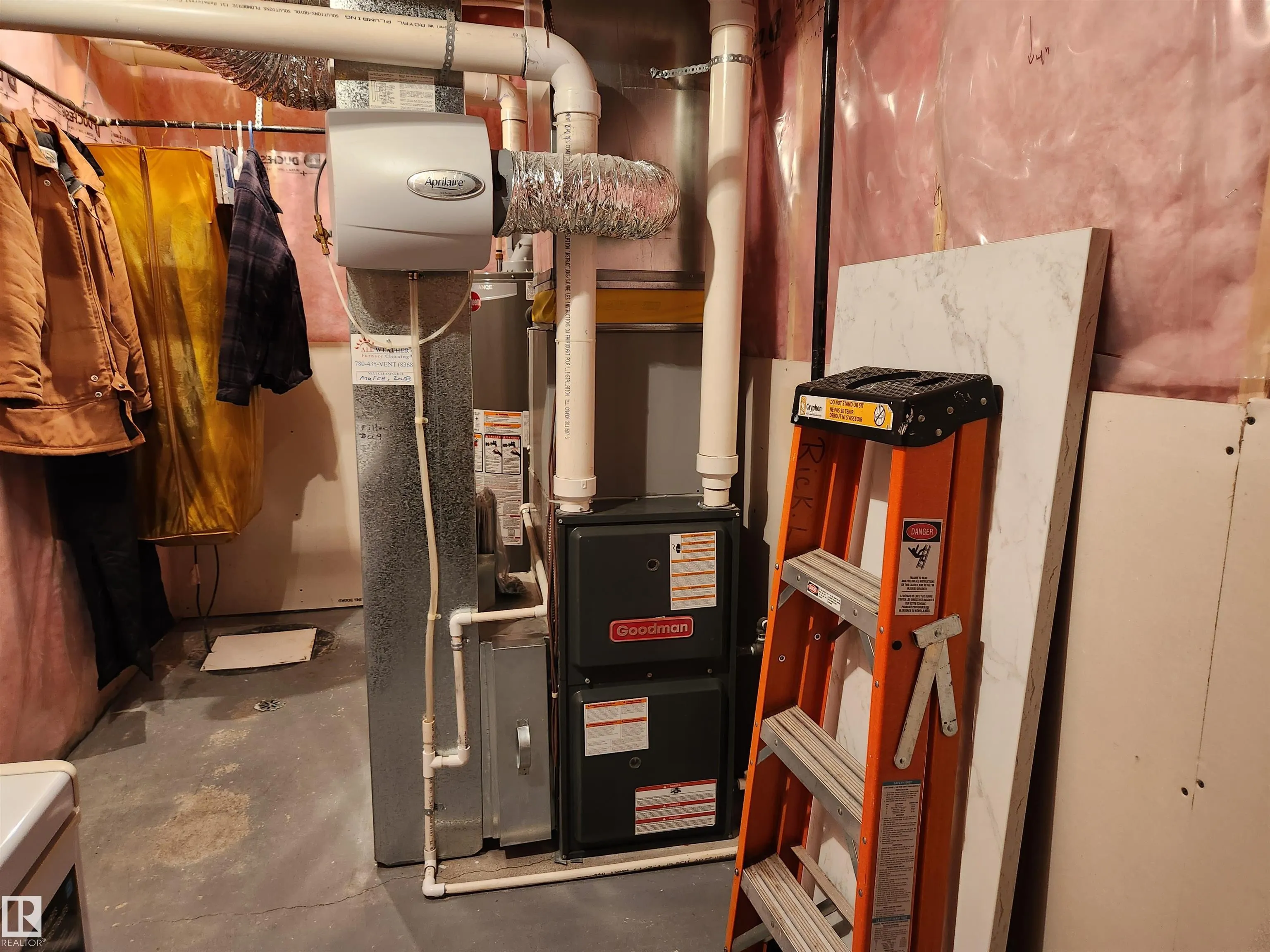 183 Santana Crescent