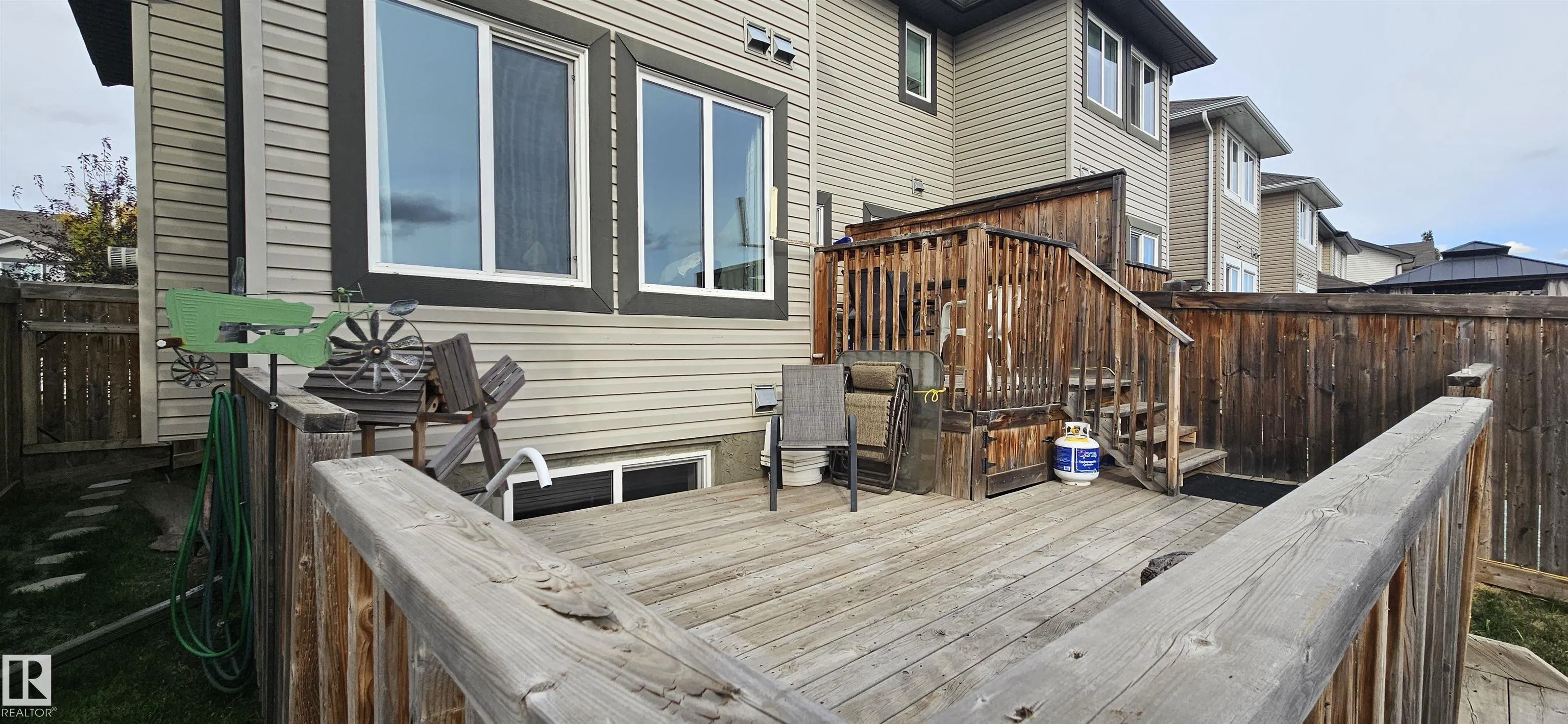 183 Santana Crescent