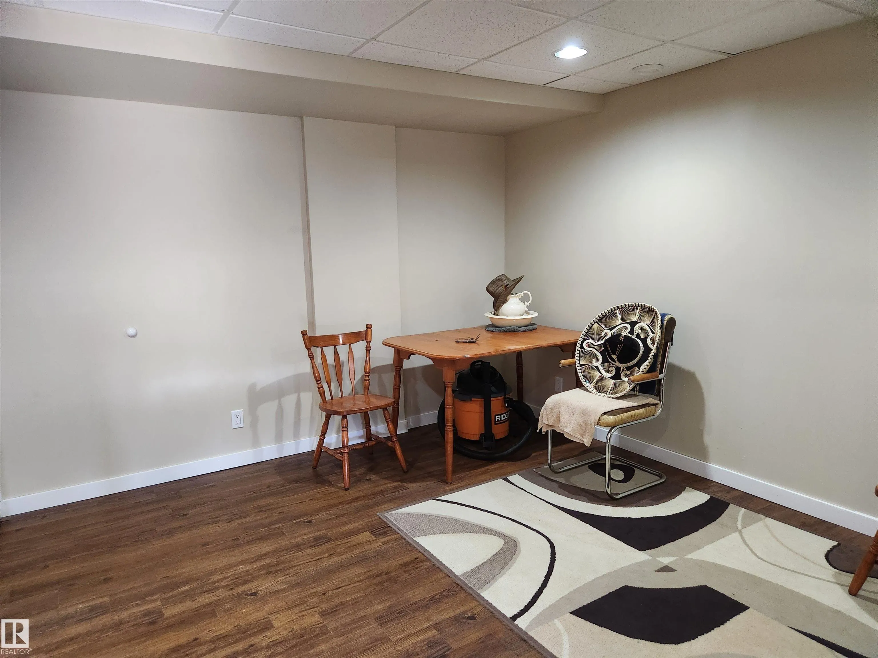 183 Santana Crescent