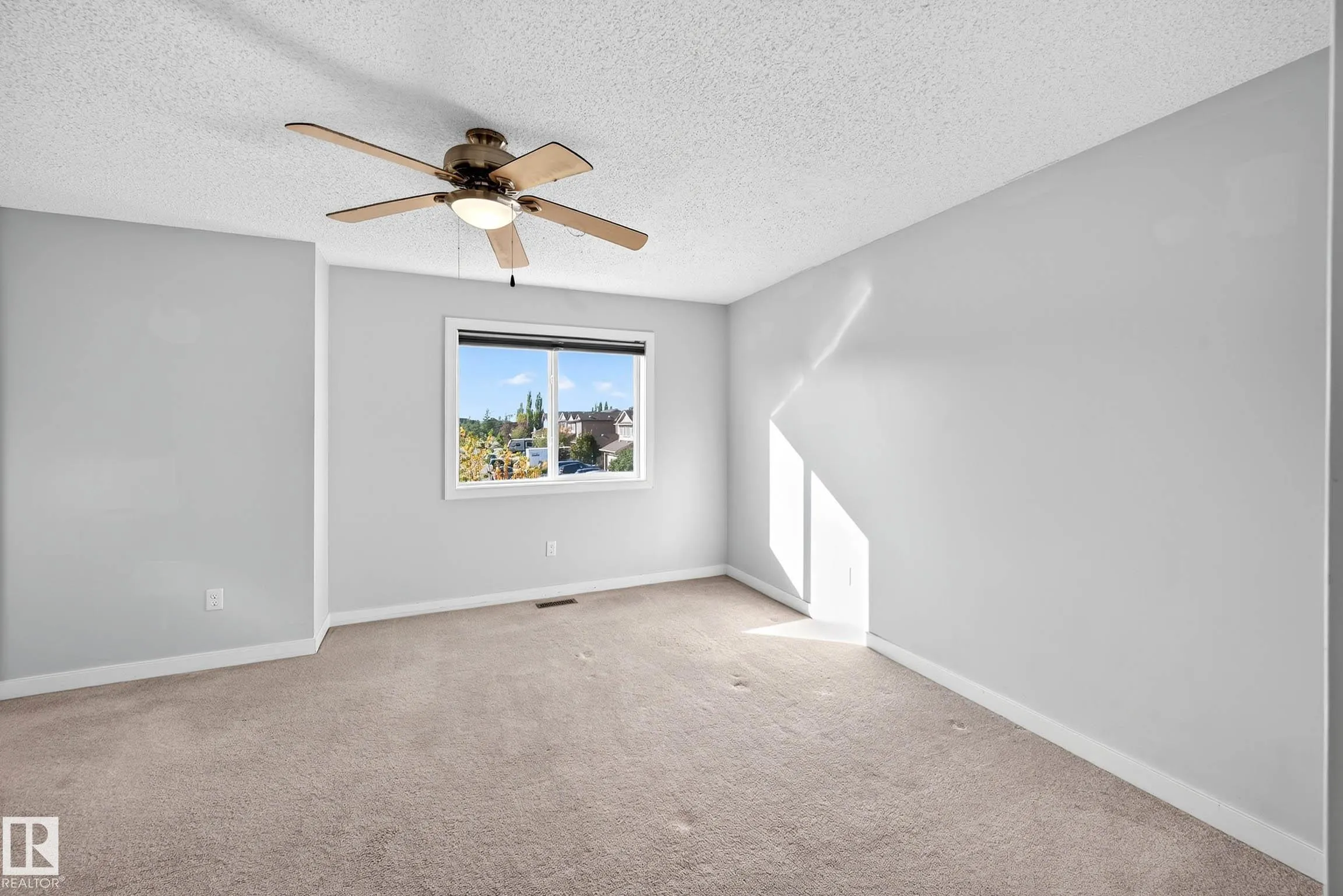 6019 SUNBROOK Landing
