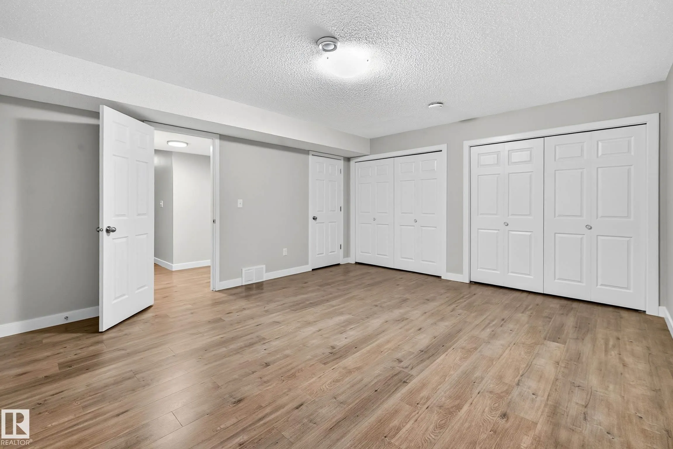 6019 SUNBROOK Landing