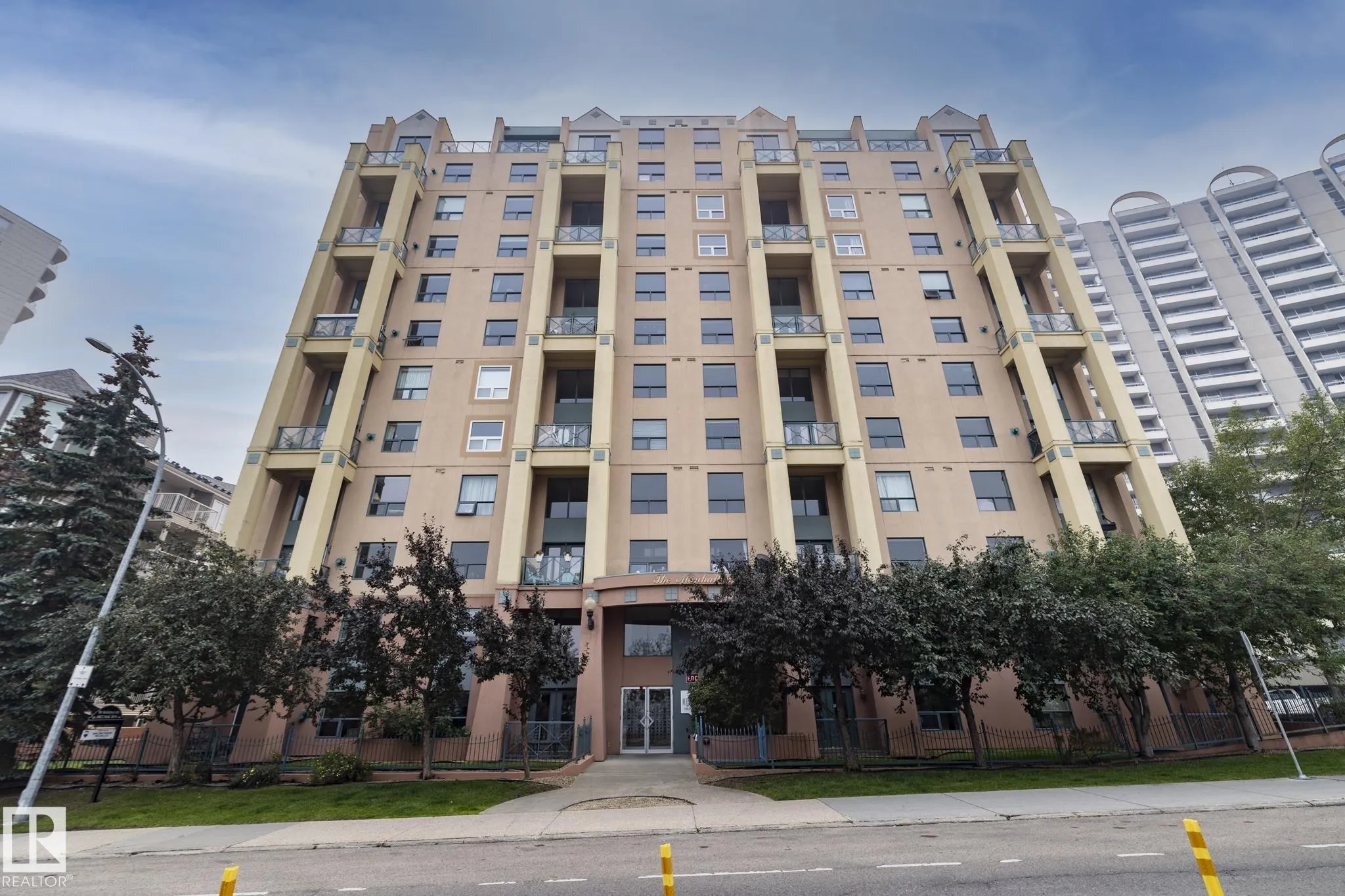 10855 SASKATCHEWAN Drive