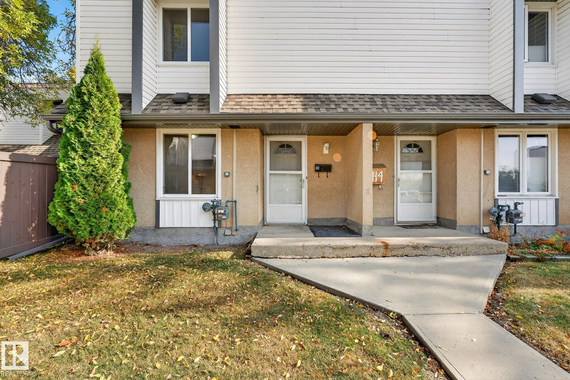 1 GARDEN GROVE Grove