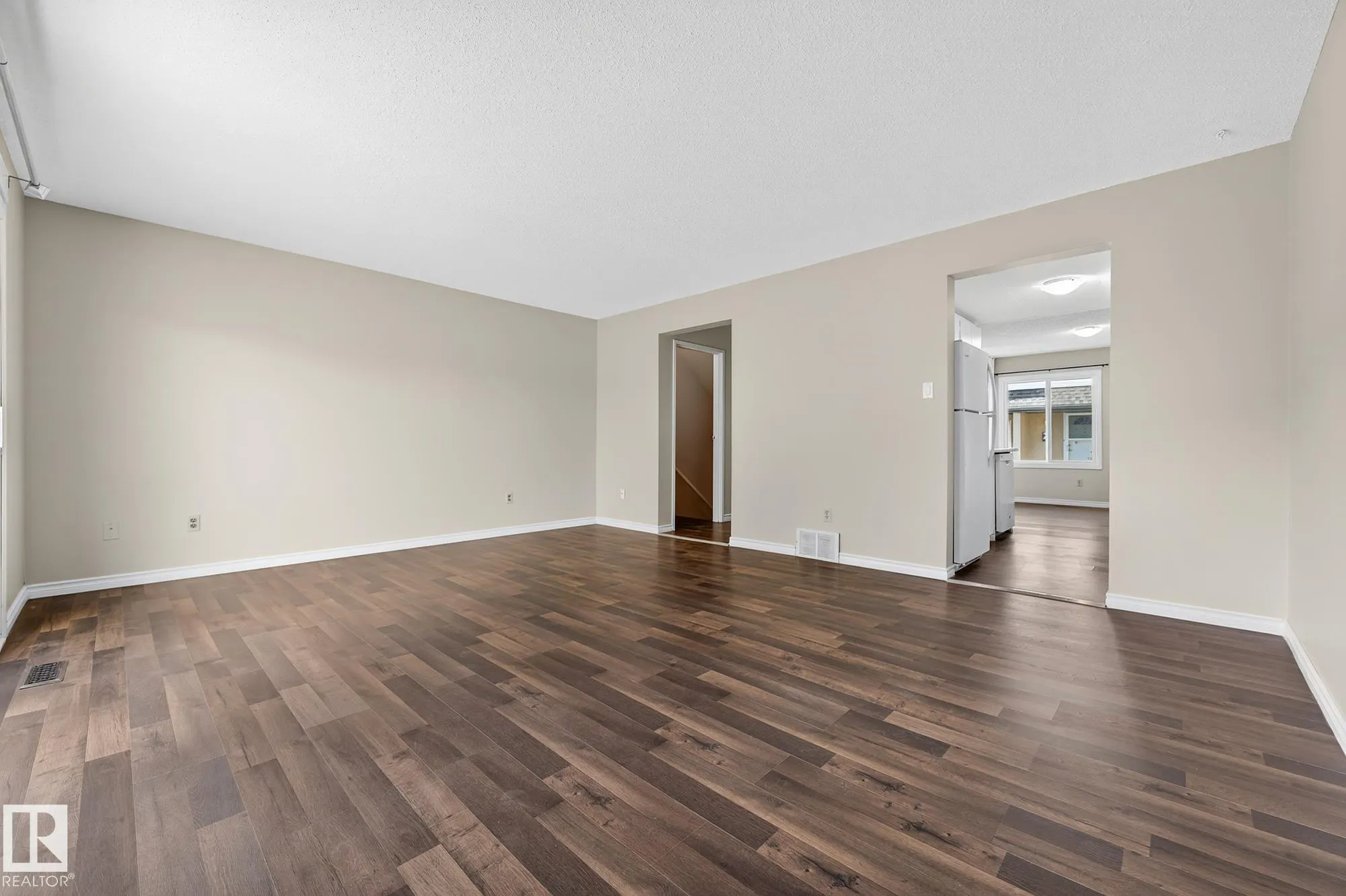 1 GARDEN GROVE Grove